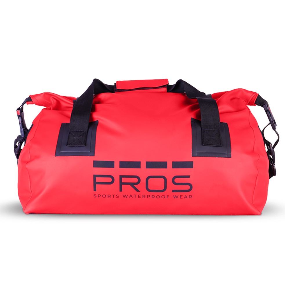 Waterproof PROS SPORT 30L bag. 100% tight, welded with the latest technology of joining elements.