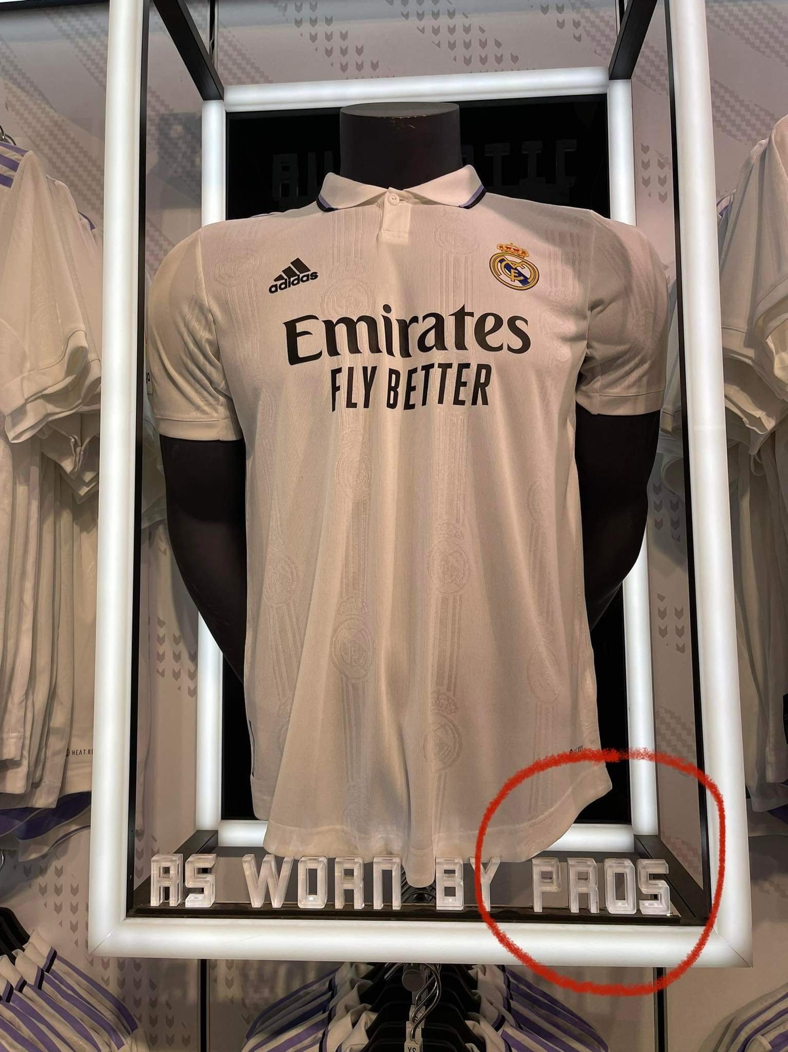 Meanwhile, in the official Madrid store in Madrid ...